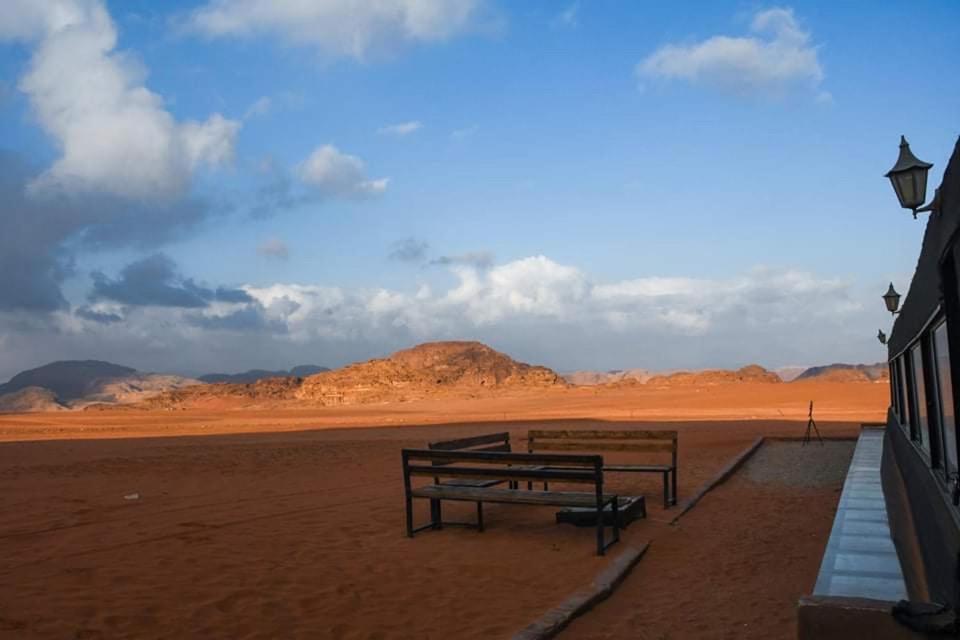 Desert shine camp Wadi Rum Esterno foto