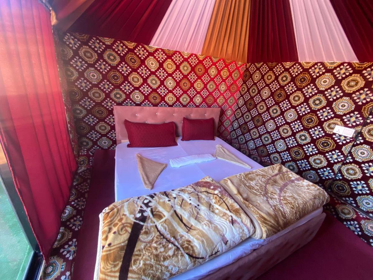 Desert shine camp Wadi Rum Esterno foto