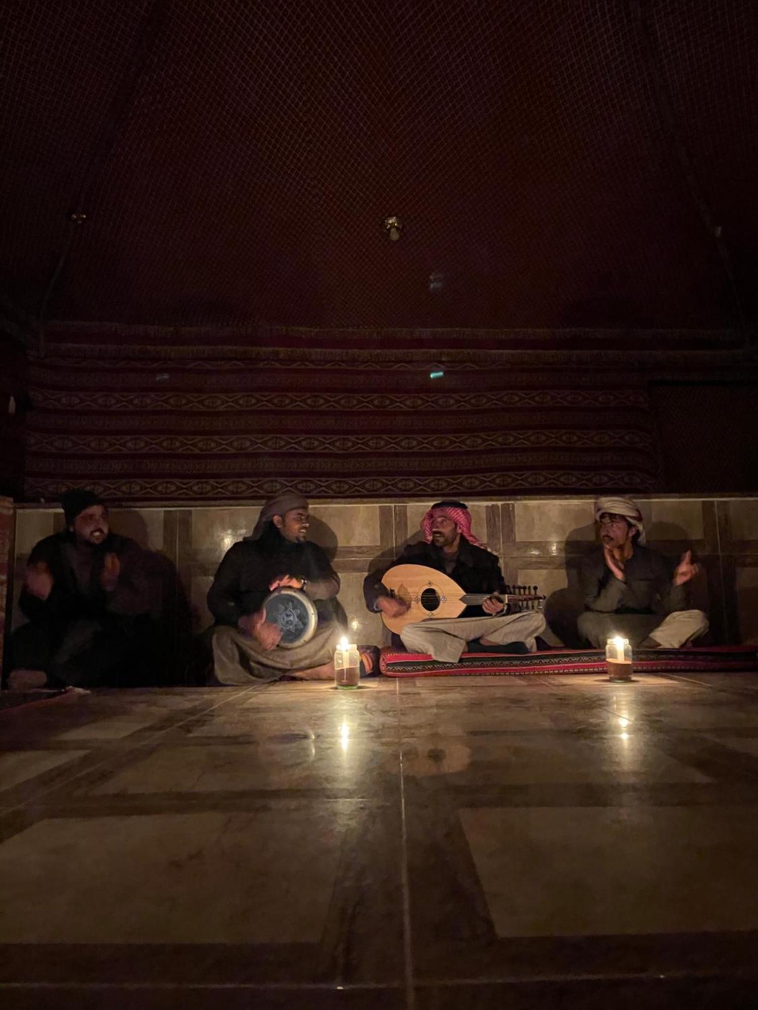 Desert shine camp Wadi Rum Esterno foto
